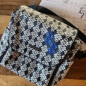 Like new Petunia Pickle Bottom Diaper Bag